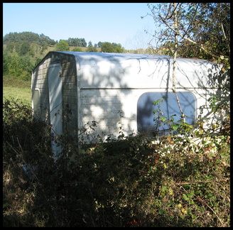 dana-hilliot---caravan 1562133583 o